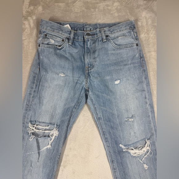 Levi’s Men’s Slim Fit Distressed 100% Cotton Zipper Fly Raw Hem Blue Jeans 33 - Picture 2 of 16